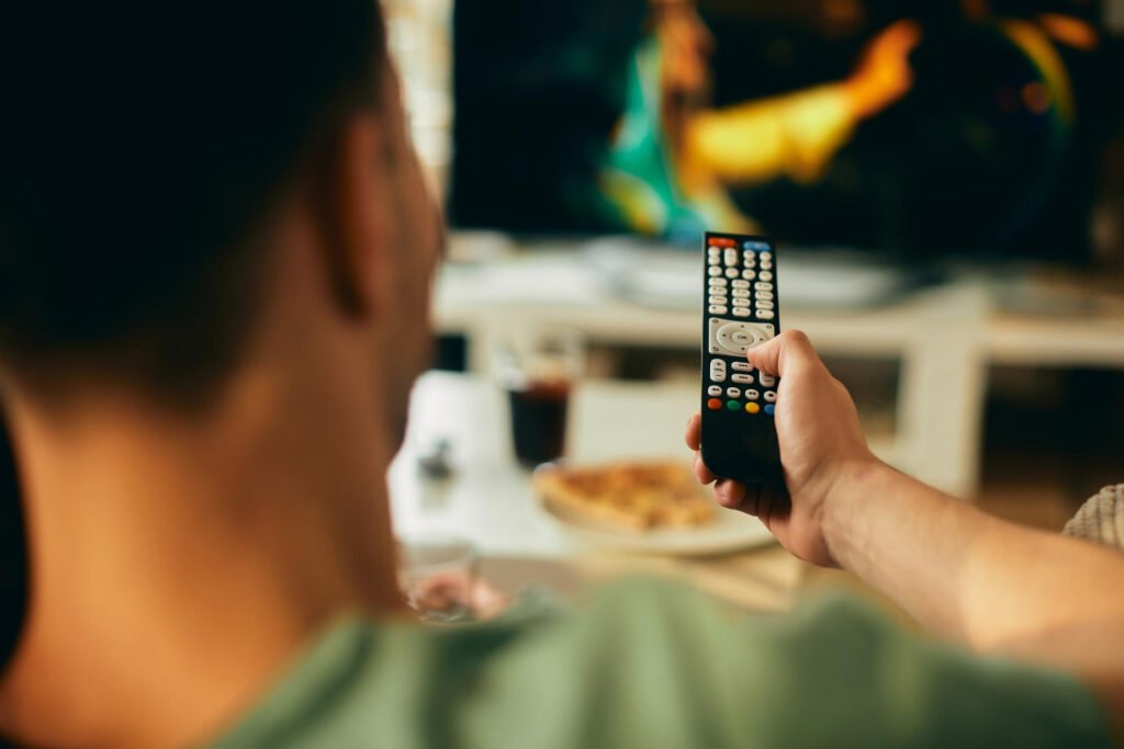 install iptv smarters pro on roku tv